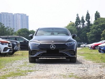 Mercedes EQS  Фото №2
